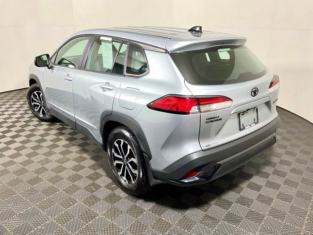 Used 2025 Toyota Corolla Cross AWD Hybrid image 13