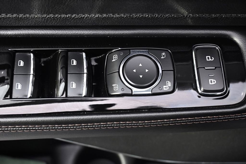 Certified 2023 Lincoln Aviator Reserve w/ Equipment Group 201A AWD/4WD image 24