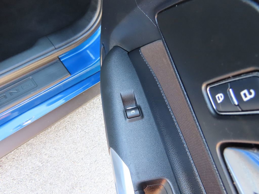 Used 2017 Ford Mustang GT RWD image 32