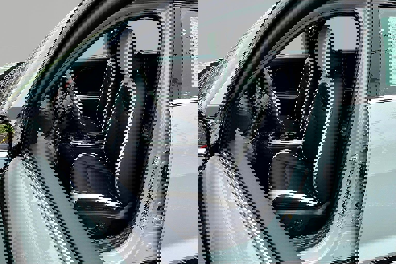 Used 2025 Kia K4 GT-Line w/ GT-Line Premium Package FWD image 21