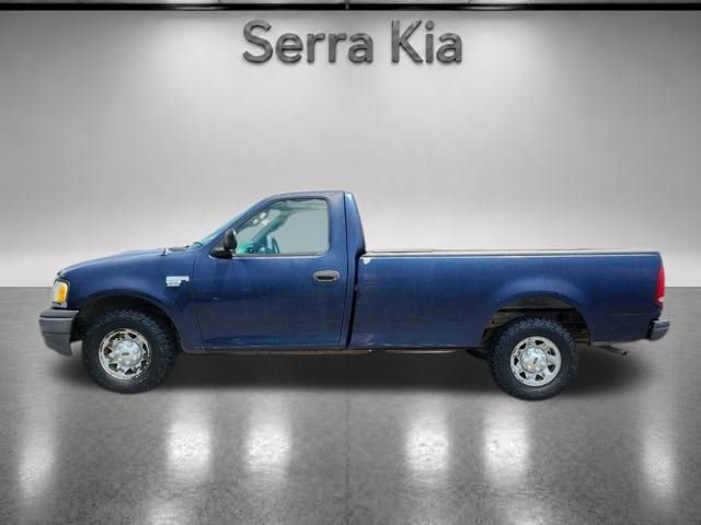 Used 2002 Ford F150 2WD Regular Cab image 2