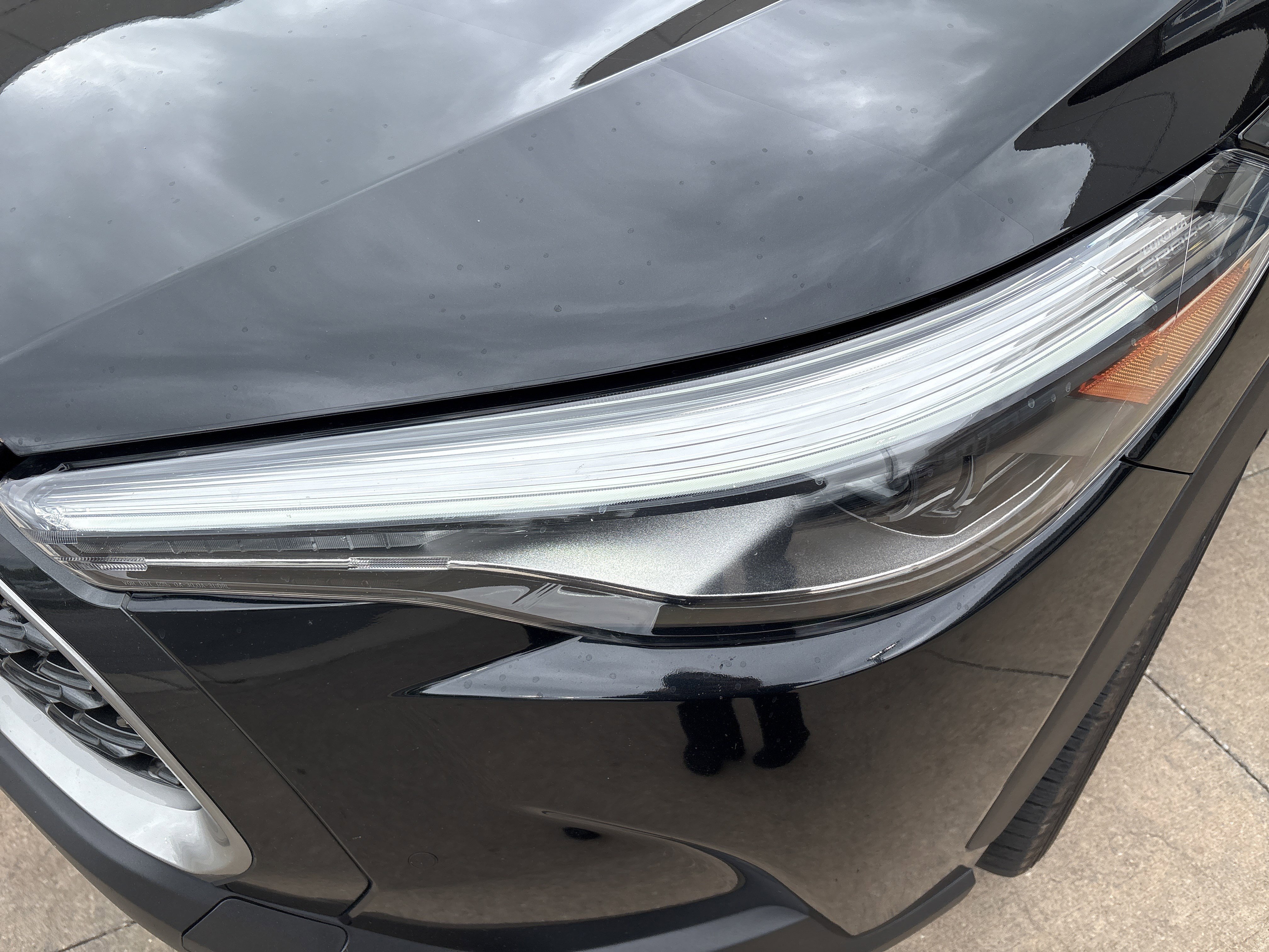 Used 2023 Toyota Corolla Cross XLE w/ Convenience Package AWD/4WD image 2