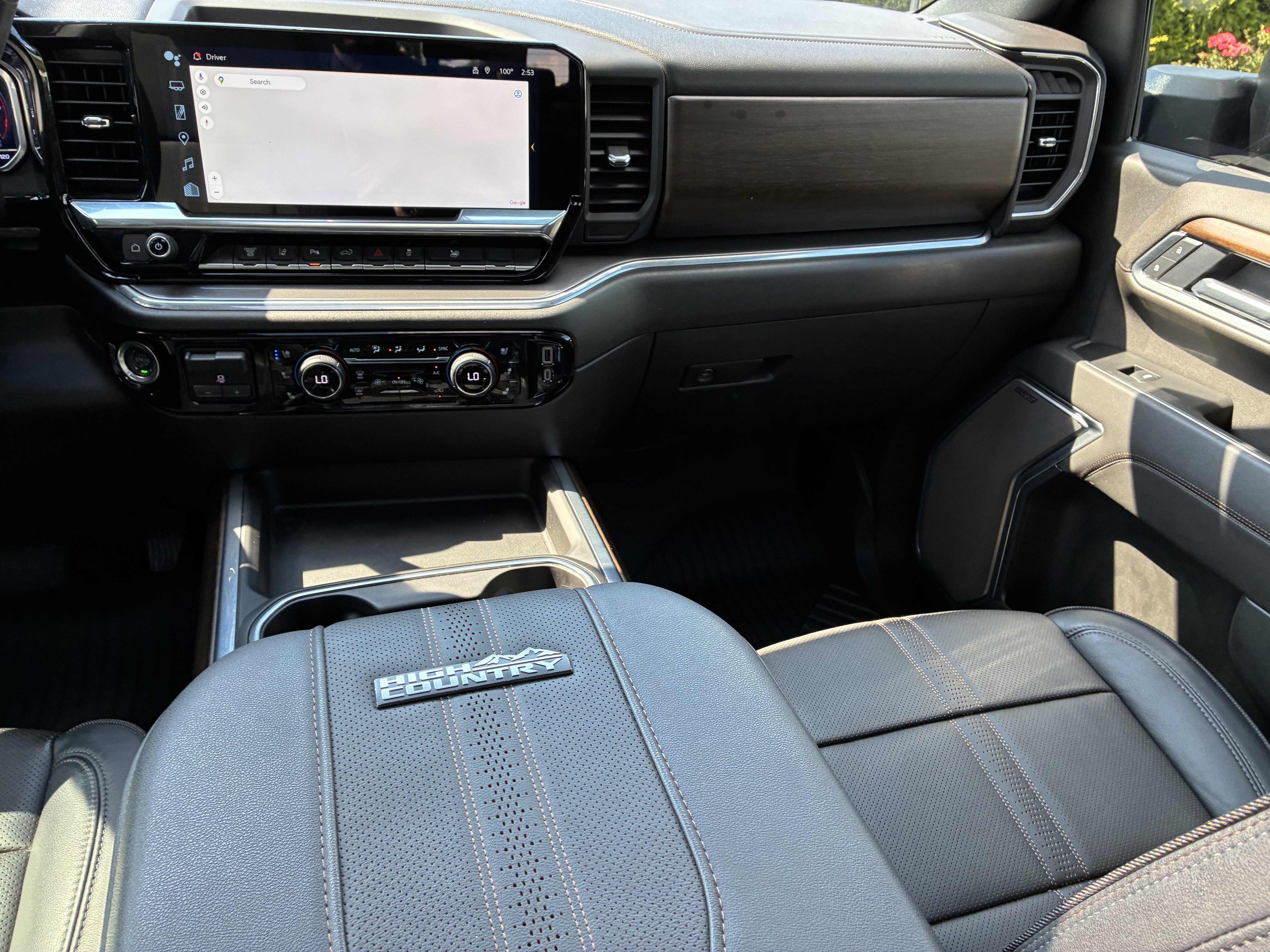 Used 2025 Chevrolet Silverado 3500 High Country w/ High Country Premium Package AWD/4WD image 22