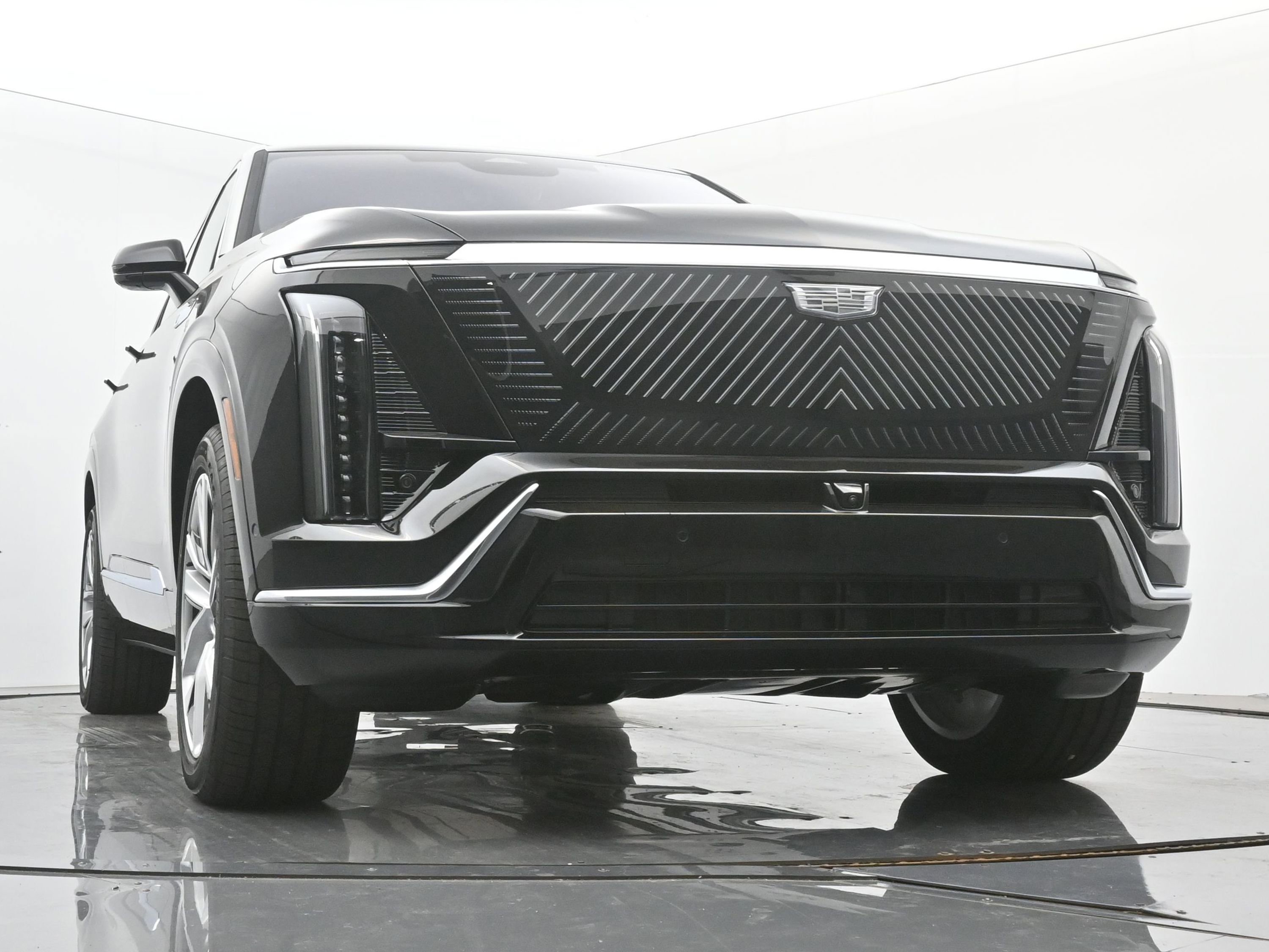 New 2026 Cadillac Vistiq Luxury w/ LPO, Floor Liner Package image 22