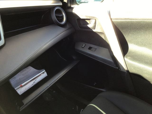 Used 2015 Toyota RAV4 LE image 26