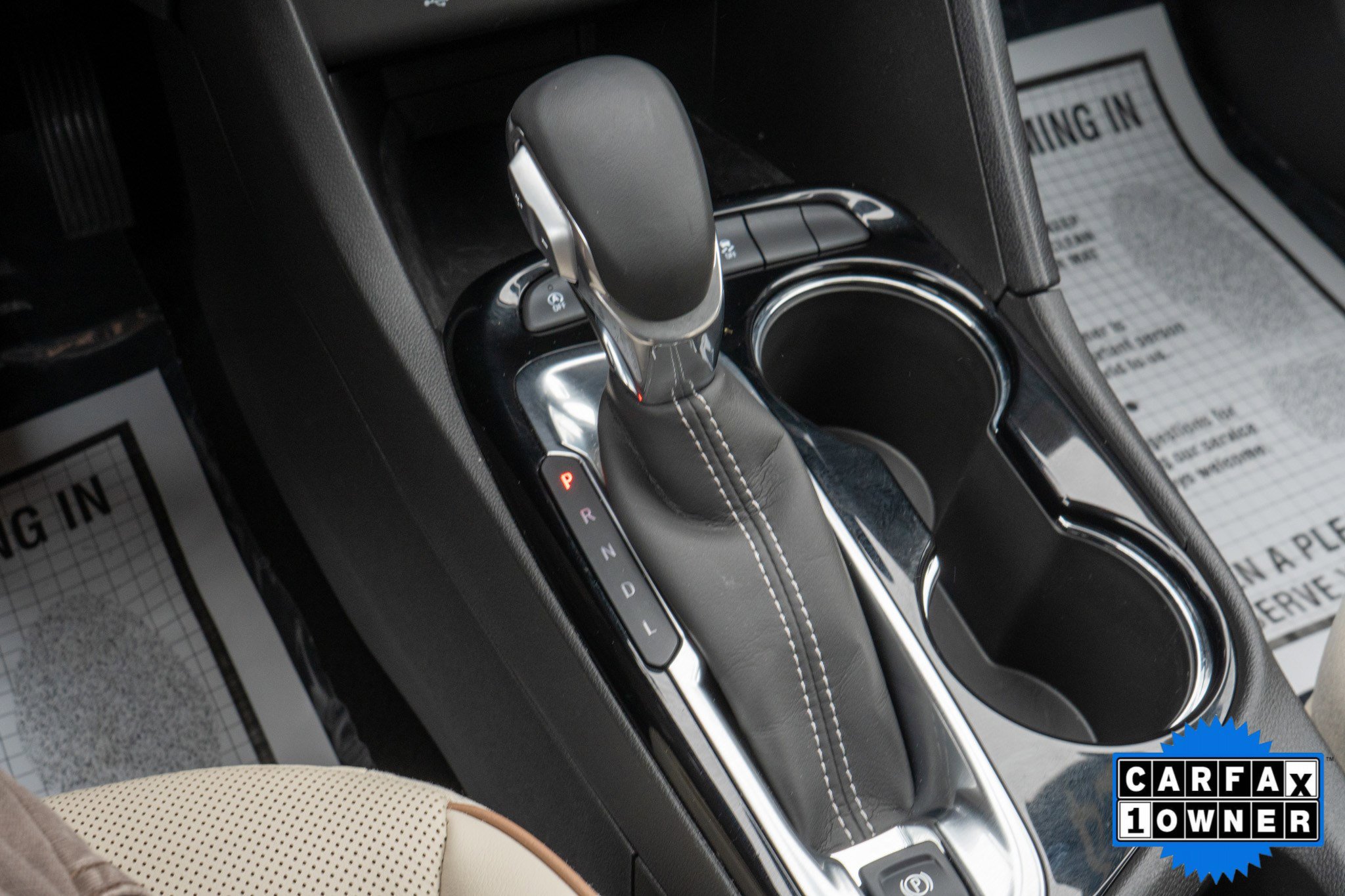 Certified 2024 Buick Encore GX Avenir image 13