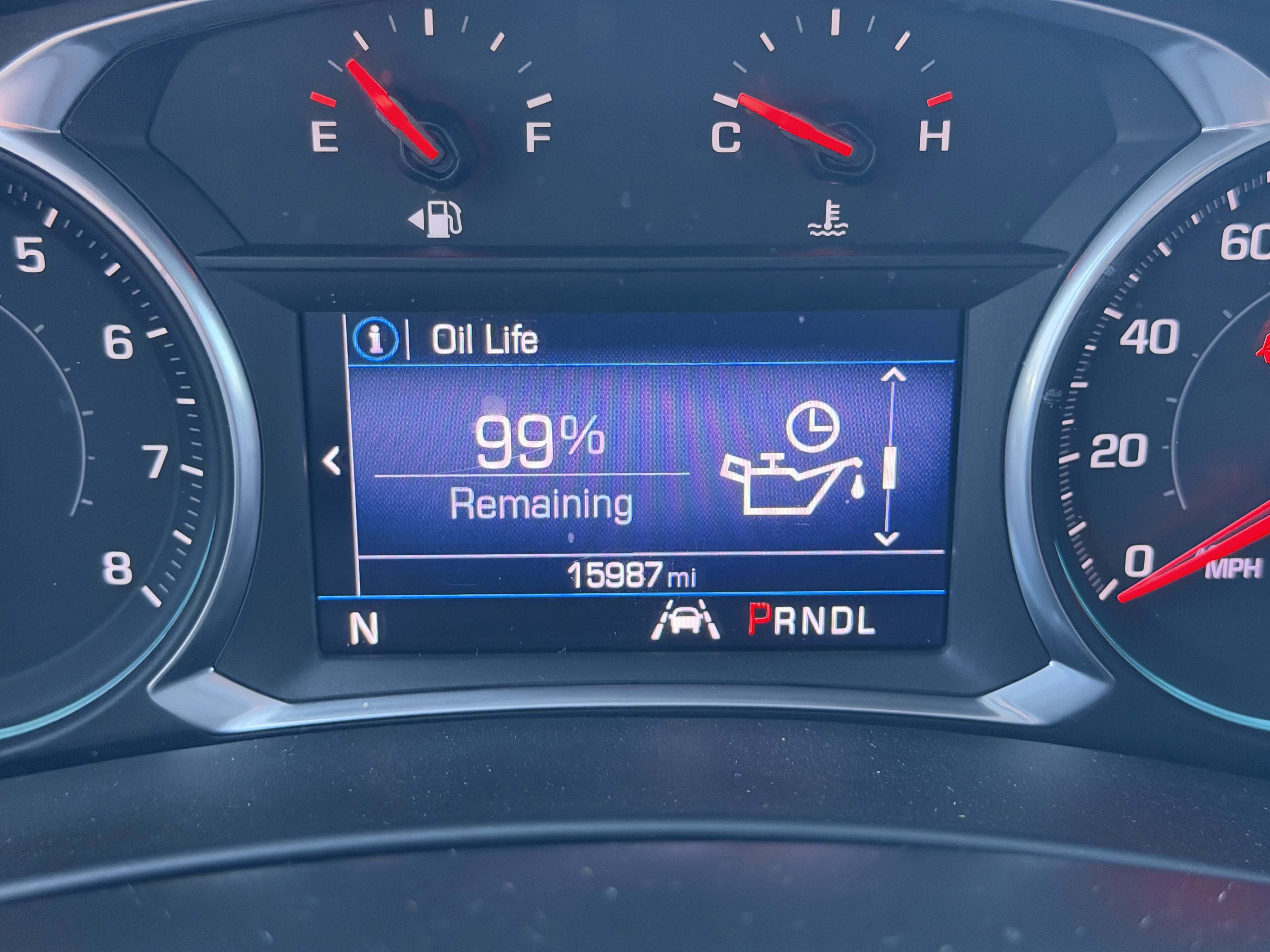 Used 2020 Chevrolet Equinox LT image 32