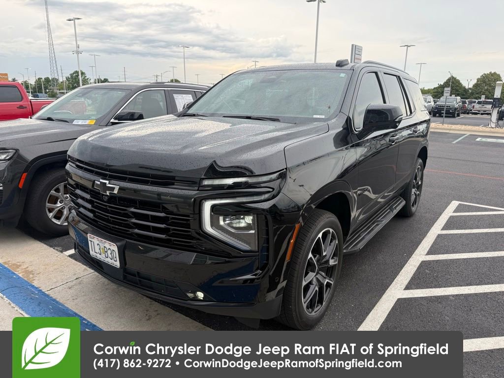 Used 2025 Chevrolet Tahoe RST w/ Comfort Package AWD/4WD image 3