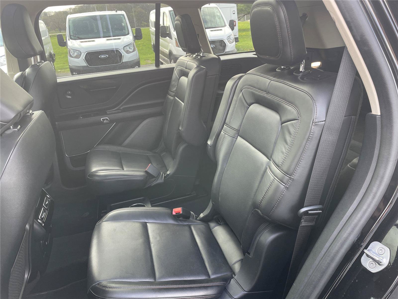 Used 2023 Lincoln Aviator Reserve AWD/4WD image 33