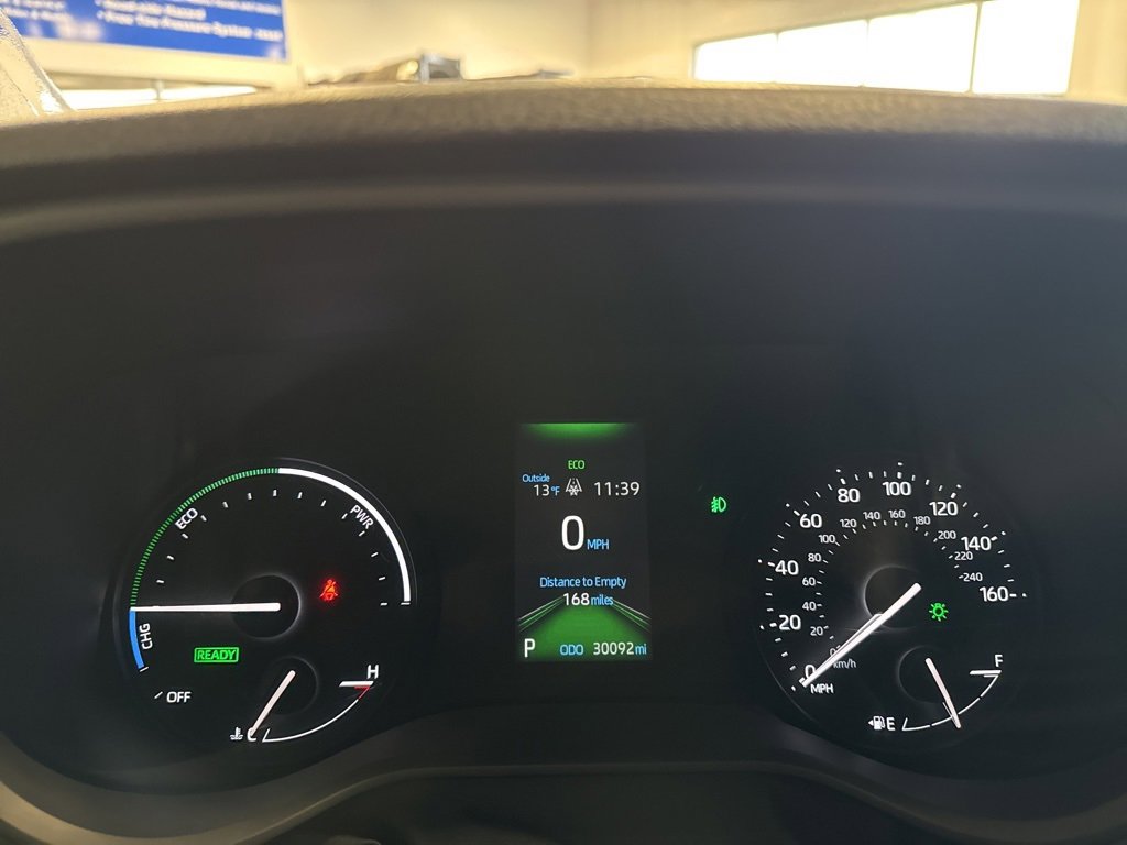 Used 2024 Toyota Sienna XSE image 12