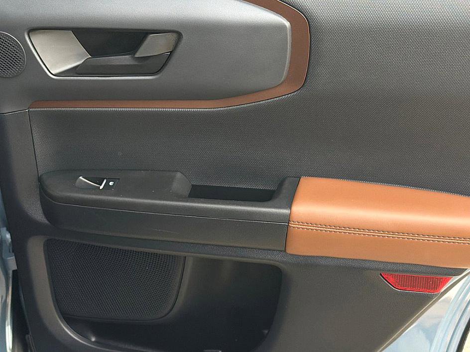 Used 2024 Ford Bronco Sport Outer Banks w/ Tech Package image 24