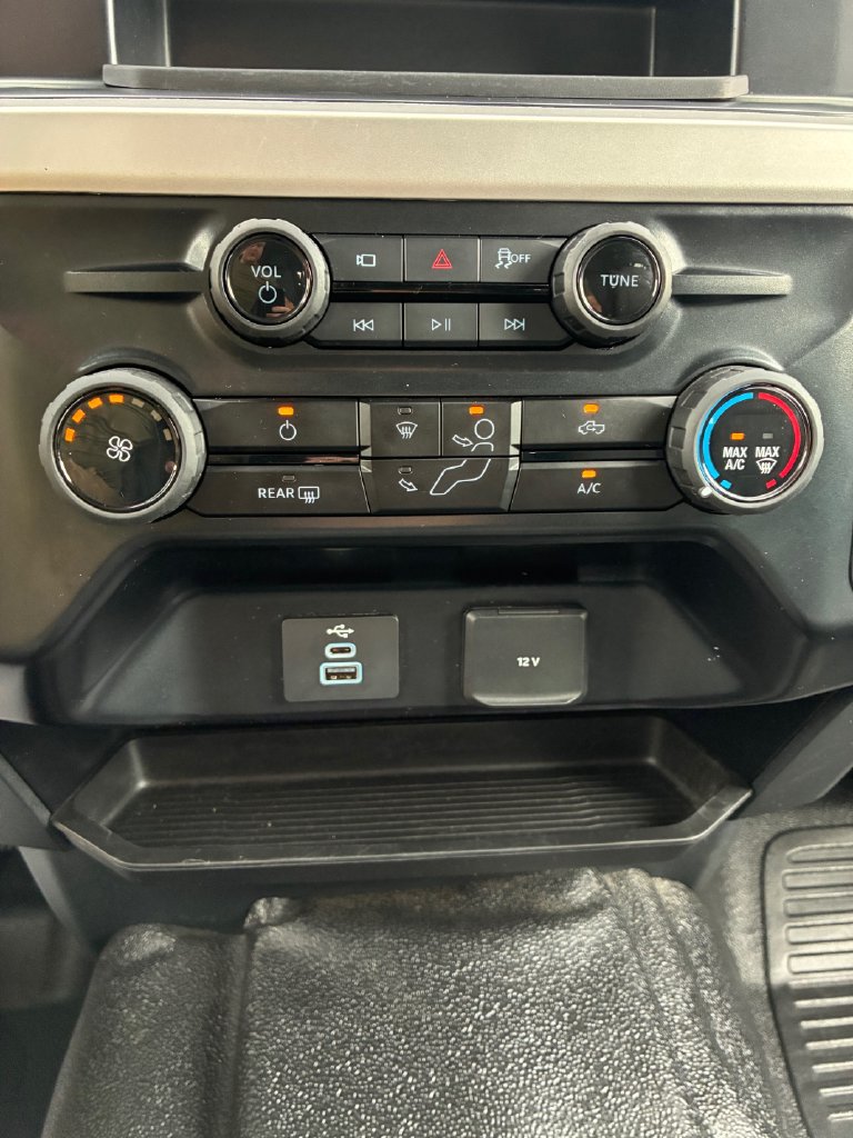Used 2025 Ford F350 XL w/ 360-Degree Camera Package AWD/4WD image 25