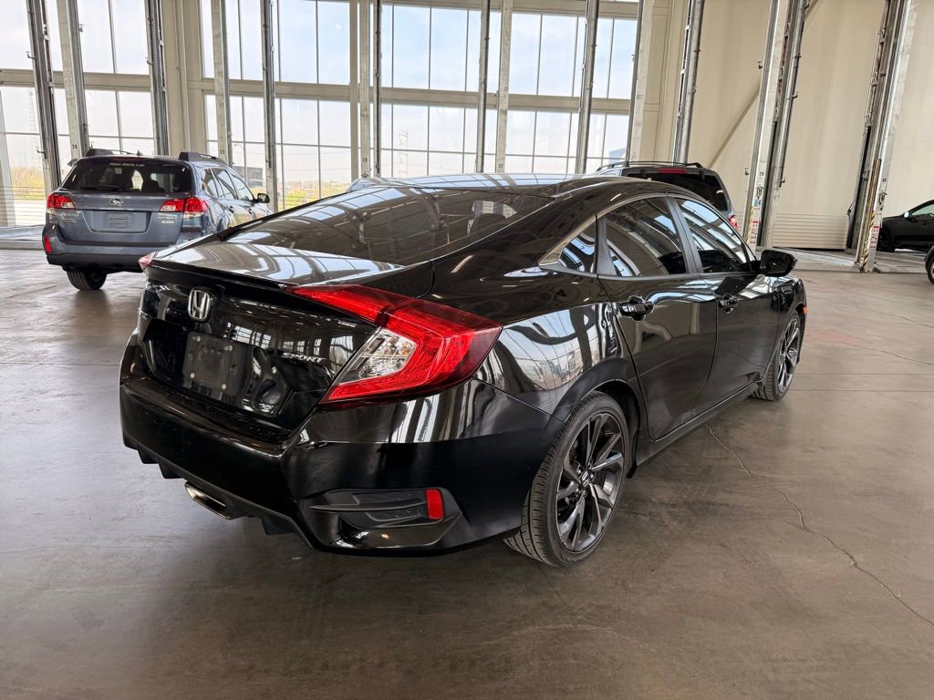 Used 2019 Honda Civic Sport image 4