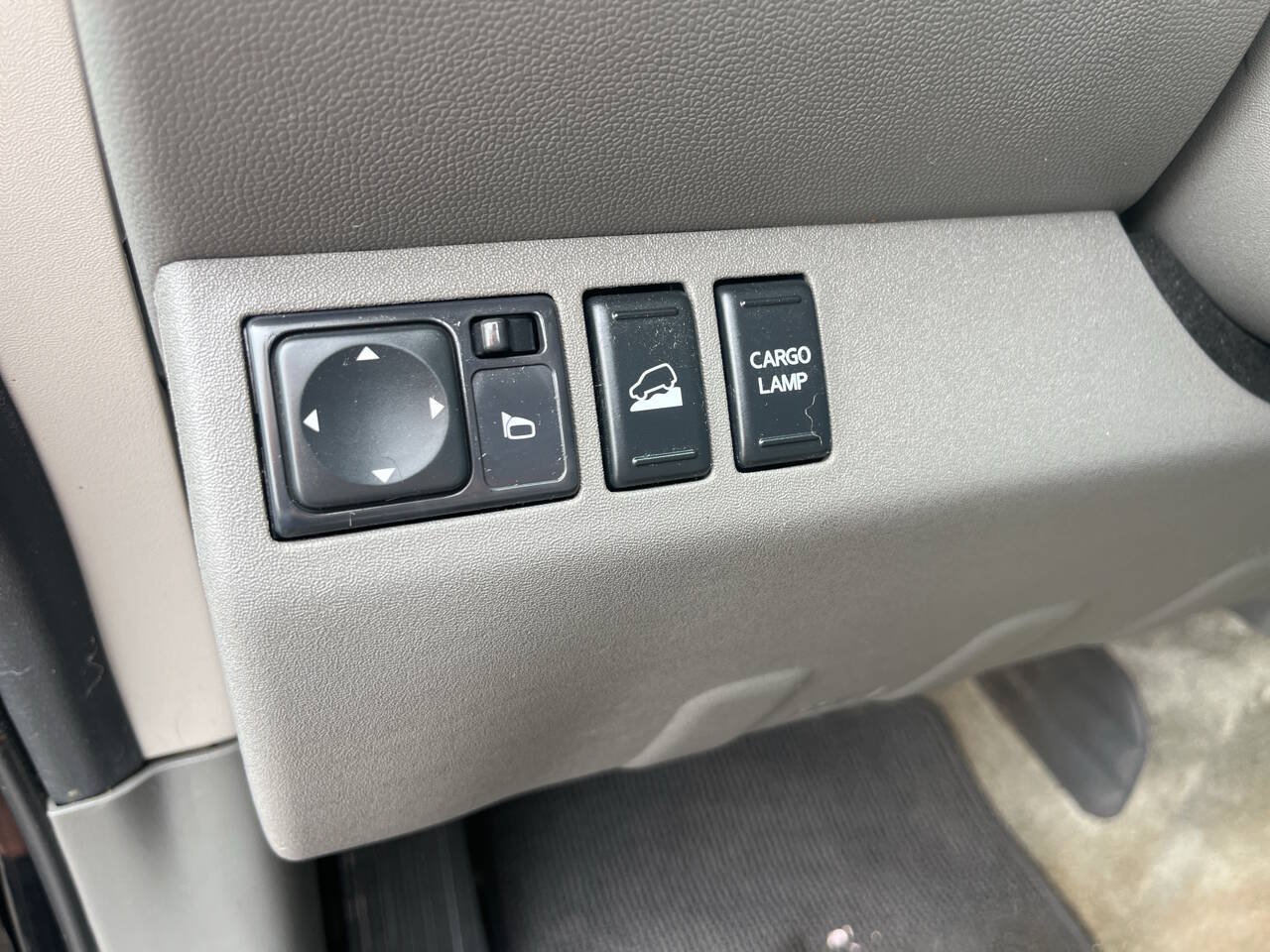 Used 2016 Nissan Frontier SV AWD/4WD image 25