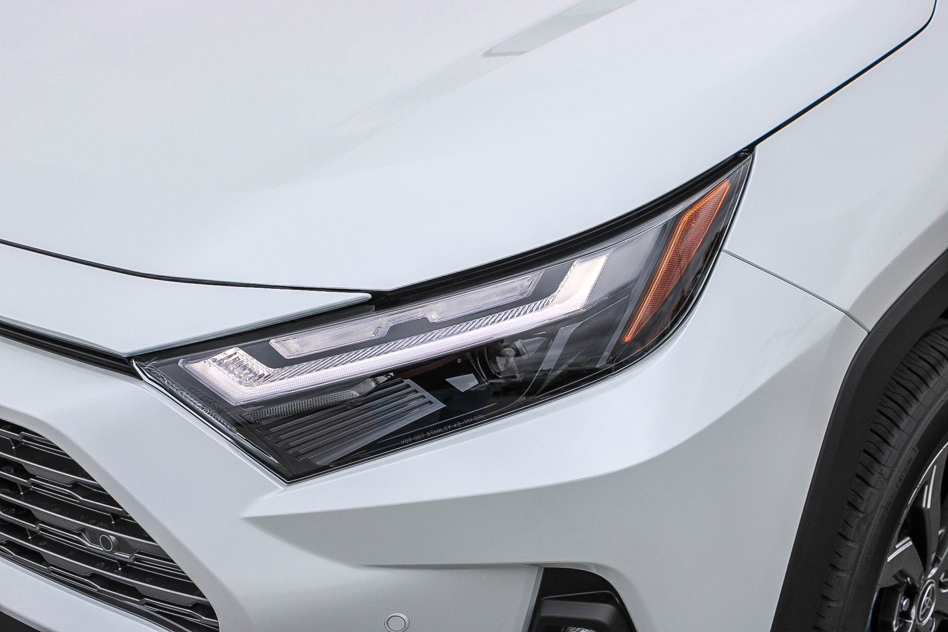 New 2025 Toyota RAV4 Limited image 5