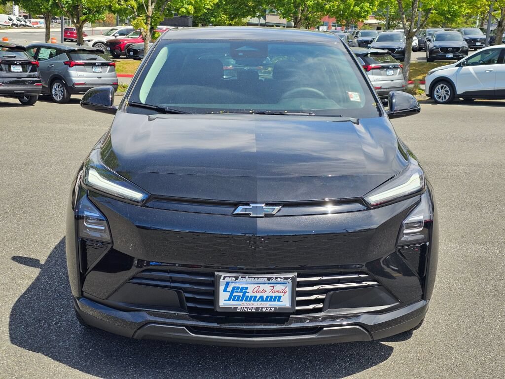 New 2027 Chevrolet Bolt LT w/ Comfort Package FWD image 2