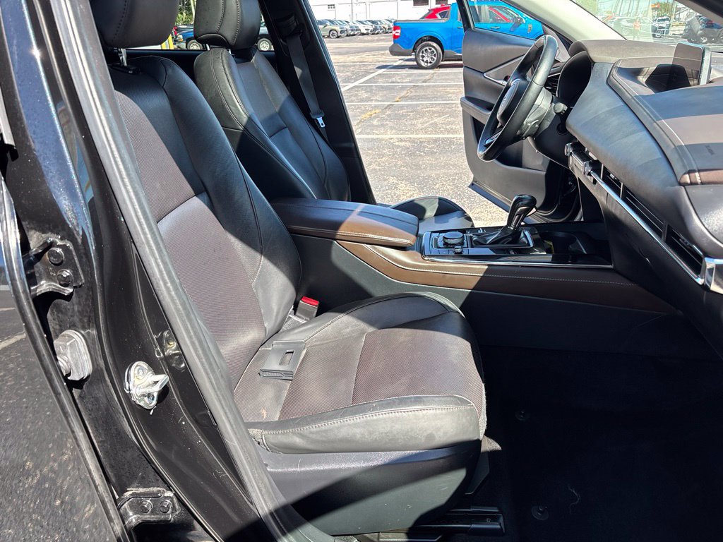 Used 2023 MAZDA CX-30 AWD 2.5 S w/ Premium Package image 40