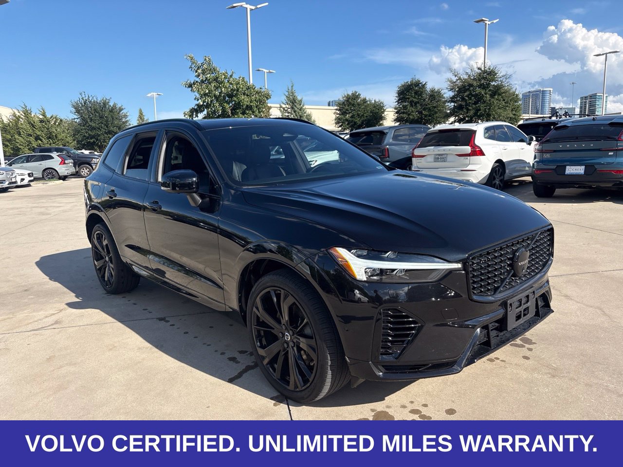 Certified 2025 Volvo XC60 T8 Ultra w/ Climate Package AWD/4WD image 4