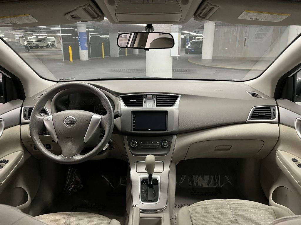 Used 2014 Nissan Sentra S image 6