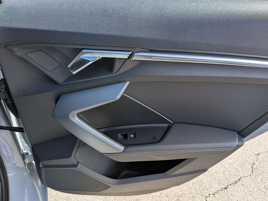 Used 2025 Audi A3 2.0T Premium w/ Convenience Package AWD/4WD image 30