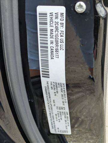 Used 2024 Chrysler Pacifica Limited FWD image 25