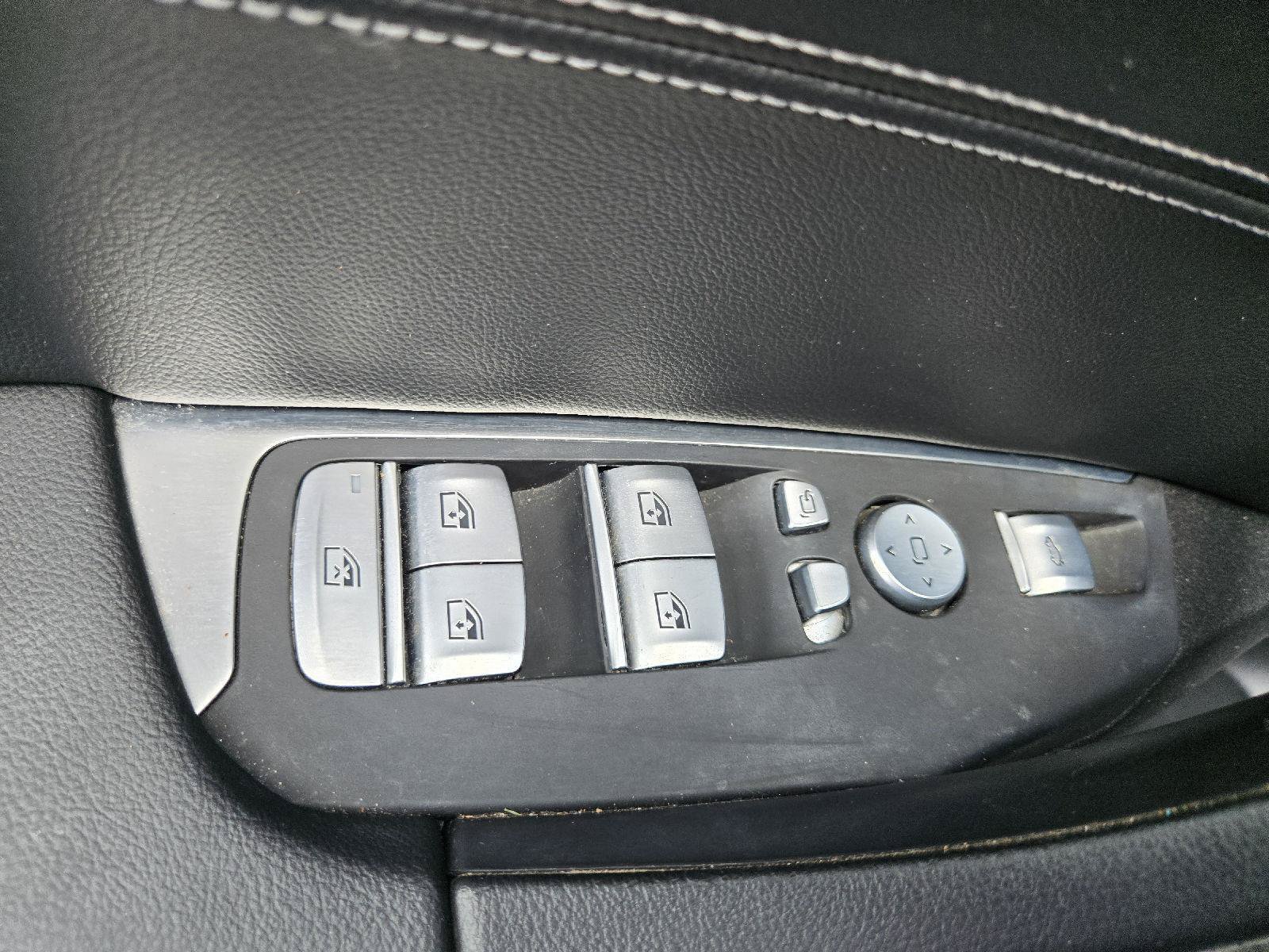 Used 2022 BMW X4 xDrive30i w/ Premium Package 2 AWD/4WD image 17