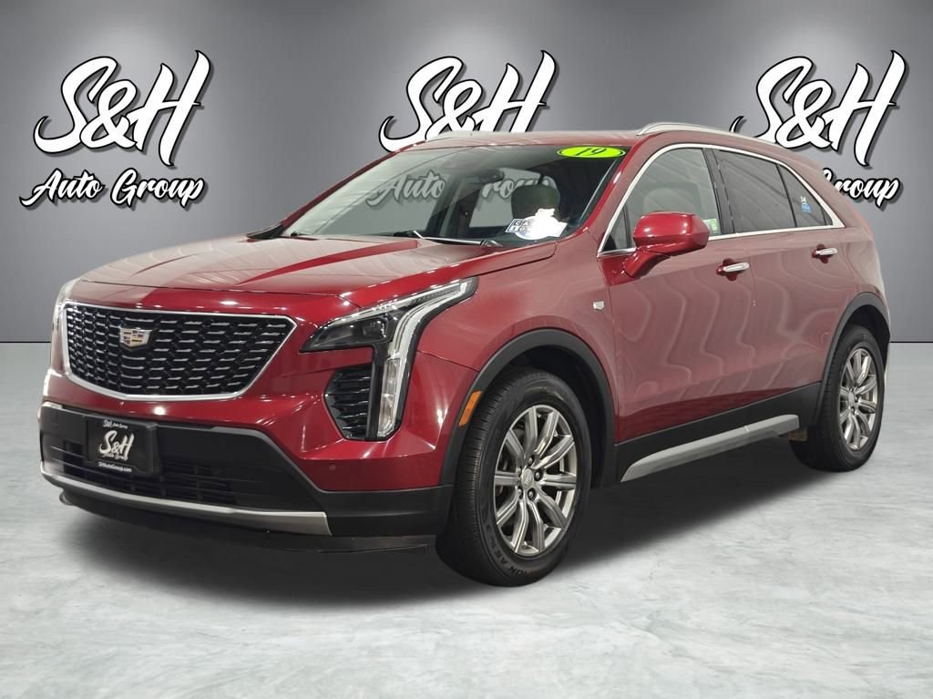 Used 2019 Cadillac XT4 Premium Luxury w/ Cold Weather Package image 17