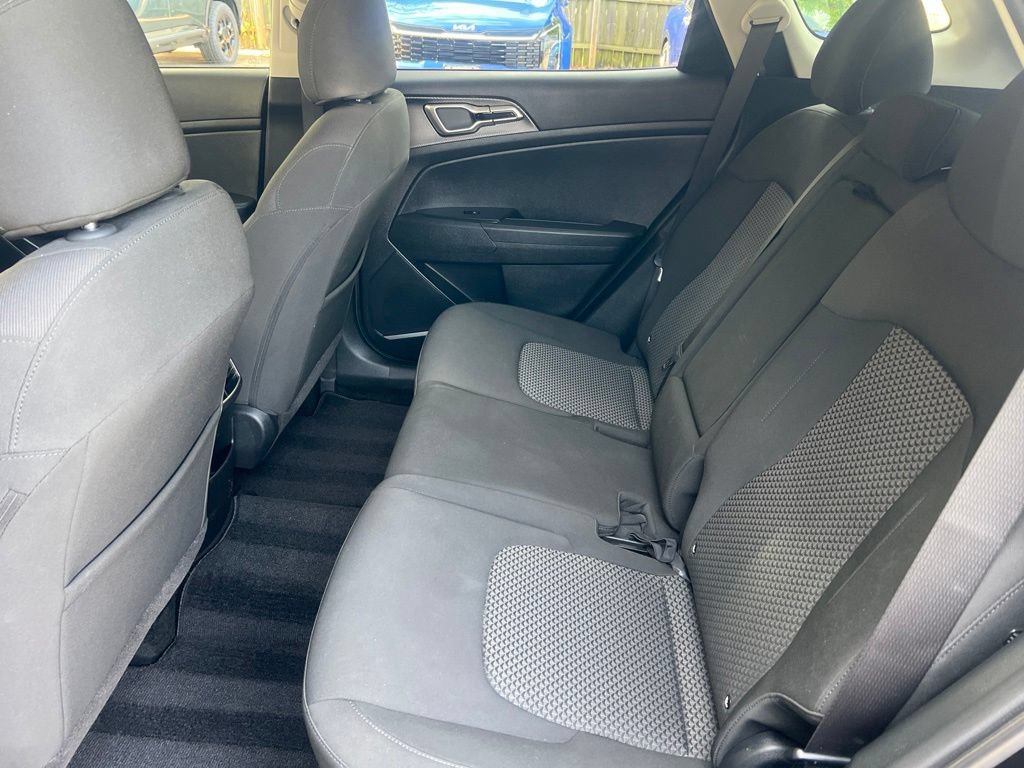 Certified 2023 Kia Sportage LX FWD image 8