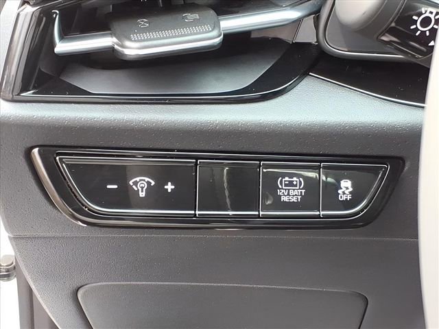 Used 2024 Kia Niro EX image 20