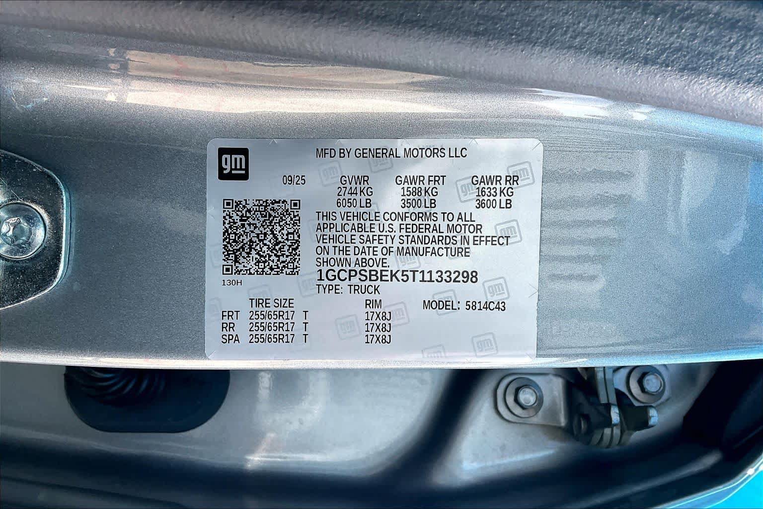 Used 2026 Chevrolet Colorado W/T RWD image 32