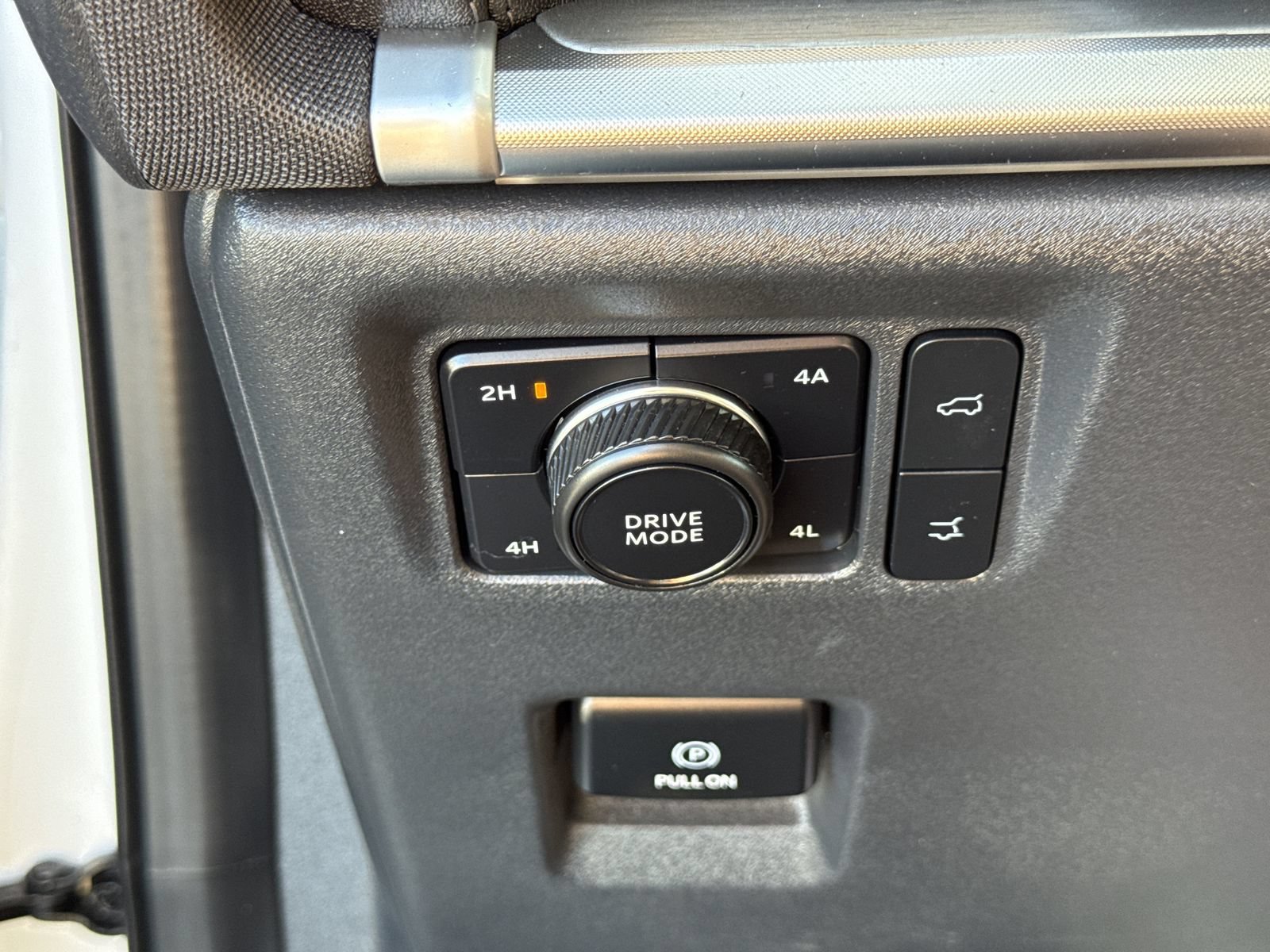 Certified 2025 Ford Expedition Platinum AWD/4WD image 38