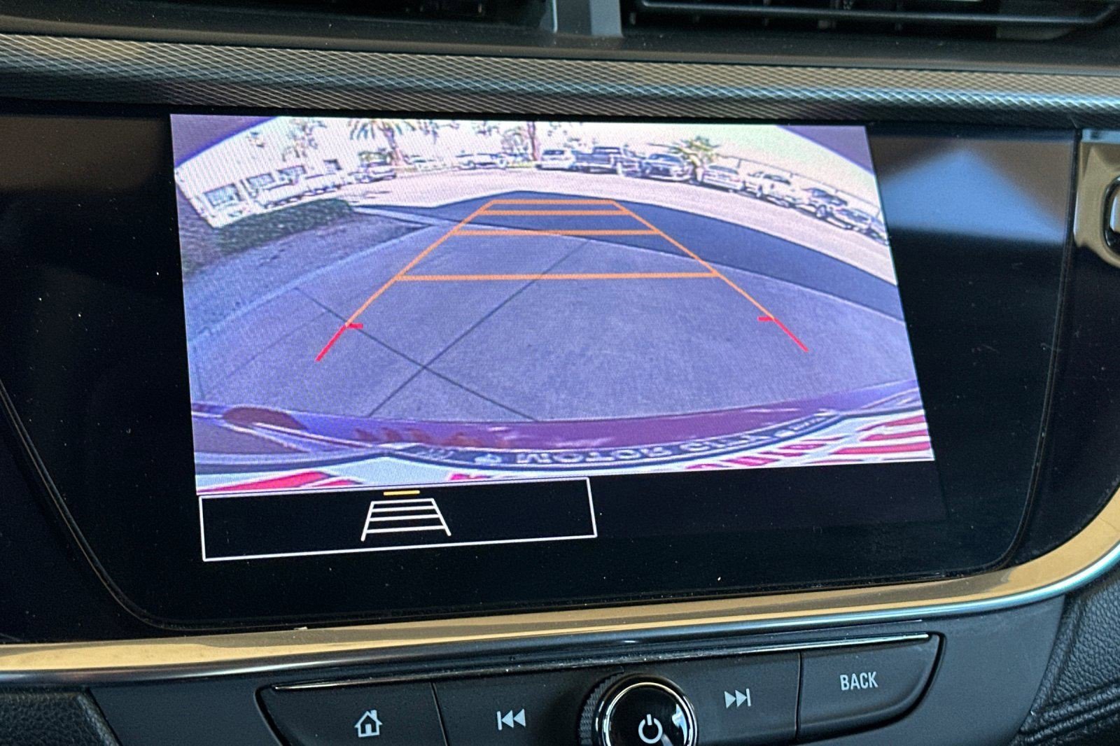 Used 2023 Buick Encore GX Select w/ Sport Touring Package FWD image 18