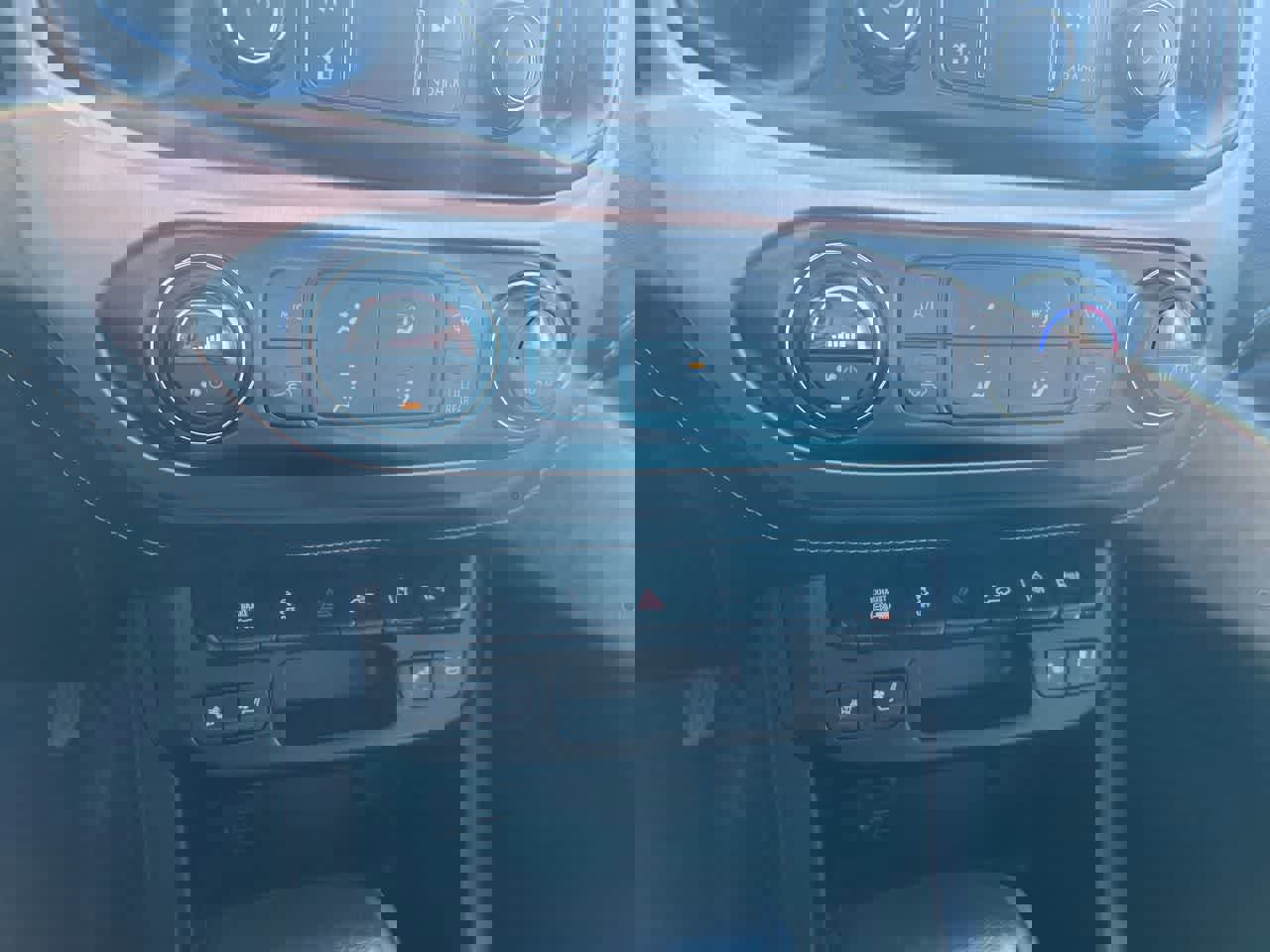 Used 2019 GMC Canyon Denali image 19