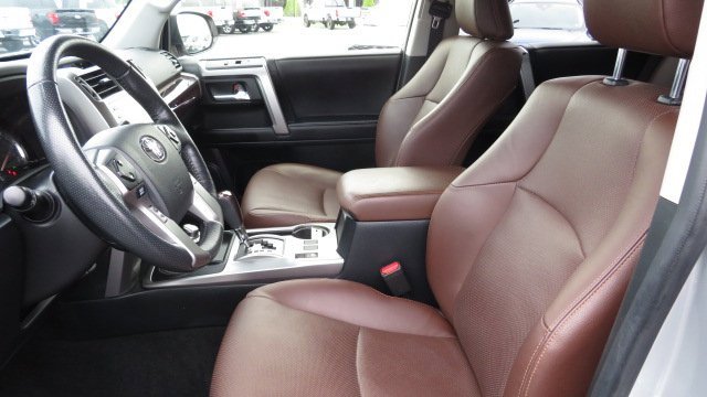 Used 2023 Toyota 4Runner Limited image 4