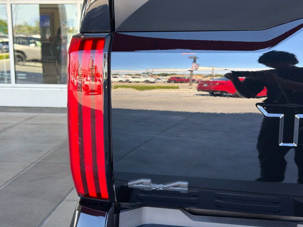 Certified 2025 Toyota Tundra SR5 AWD/4WD image 11