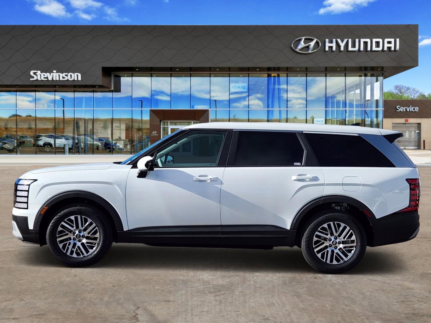 New 2026 Hyundai Palisade SE image 2