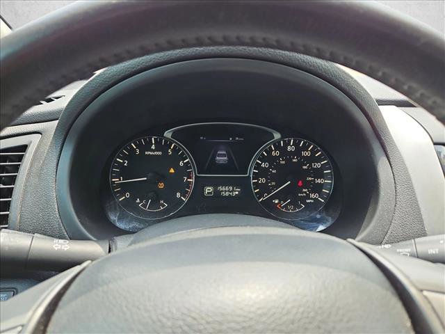 Used 2015 Nissan Altima 2.5 SV FWD image 10