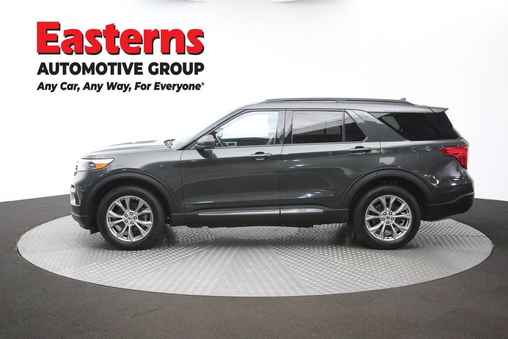 Used 2022 Ford Explorer XLT w/ Equipment Group 202A AWD/4WD image 63