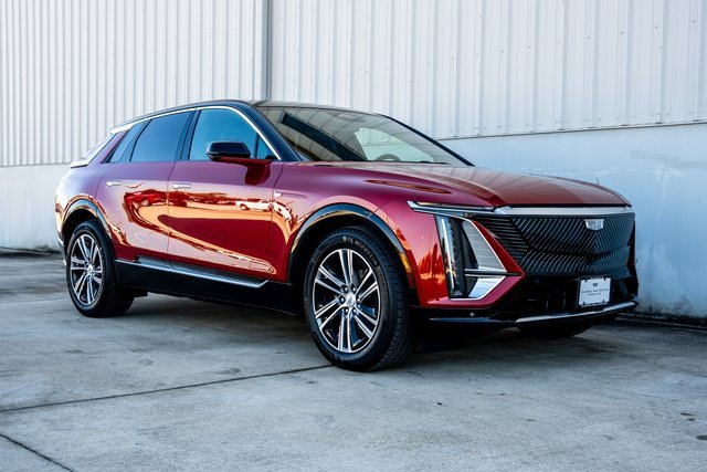 New 2026 Cadillac Lyriq Luxury image 7