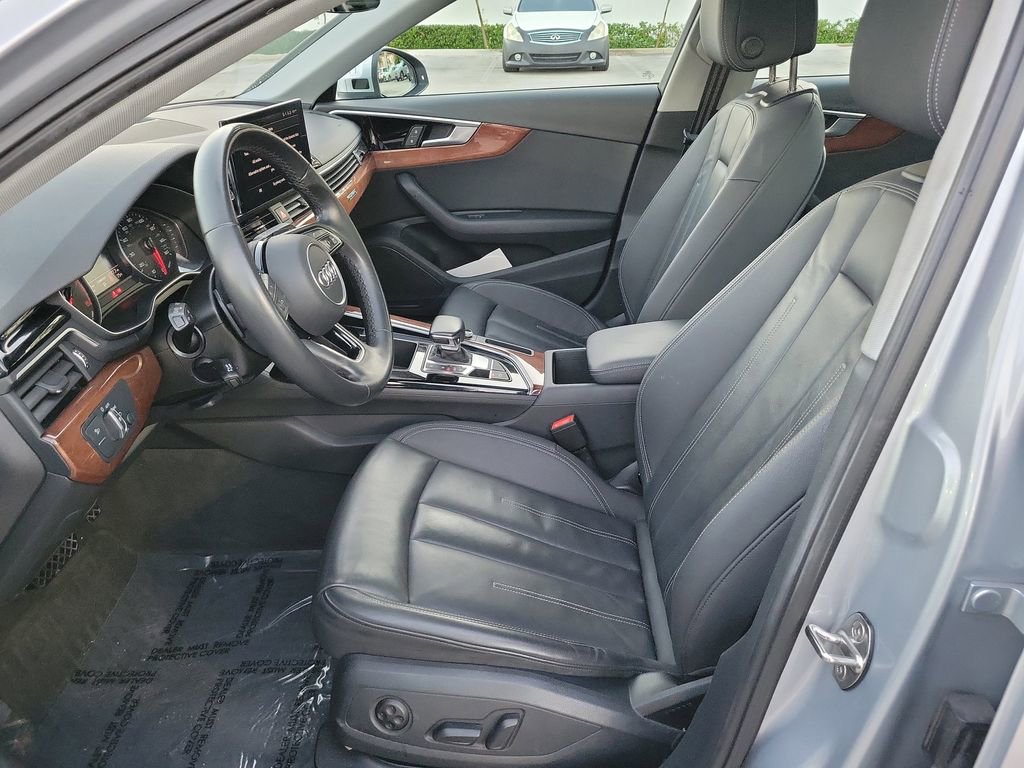 Used 2023 Audi A4 2.0T Premium w/ Convenience Package image 14