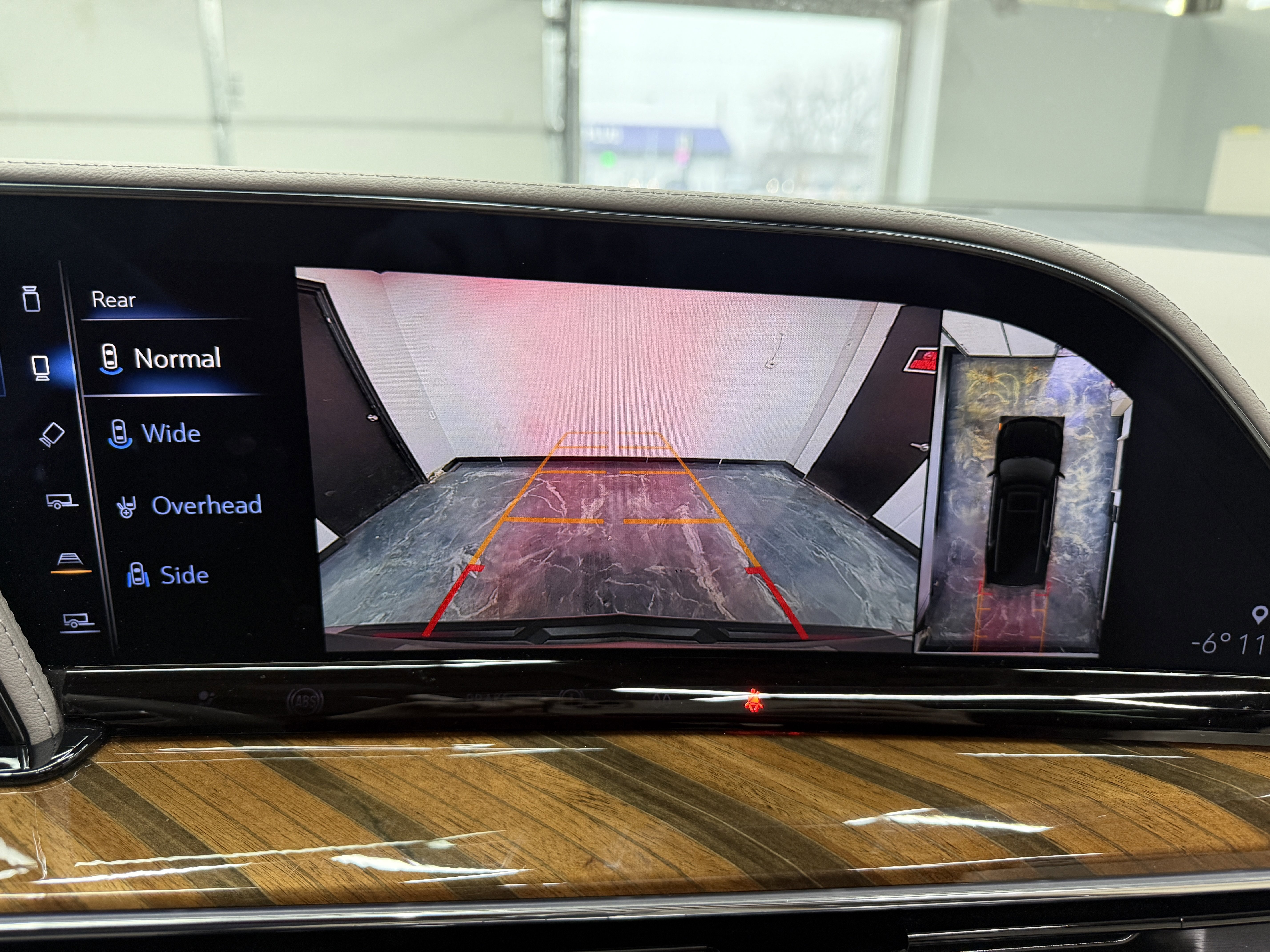 Used 2024 Cadillac Escalade Sport Platinum image 19