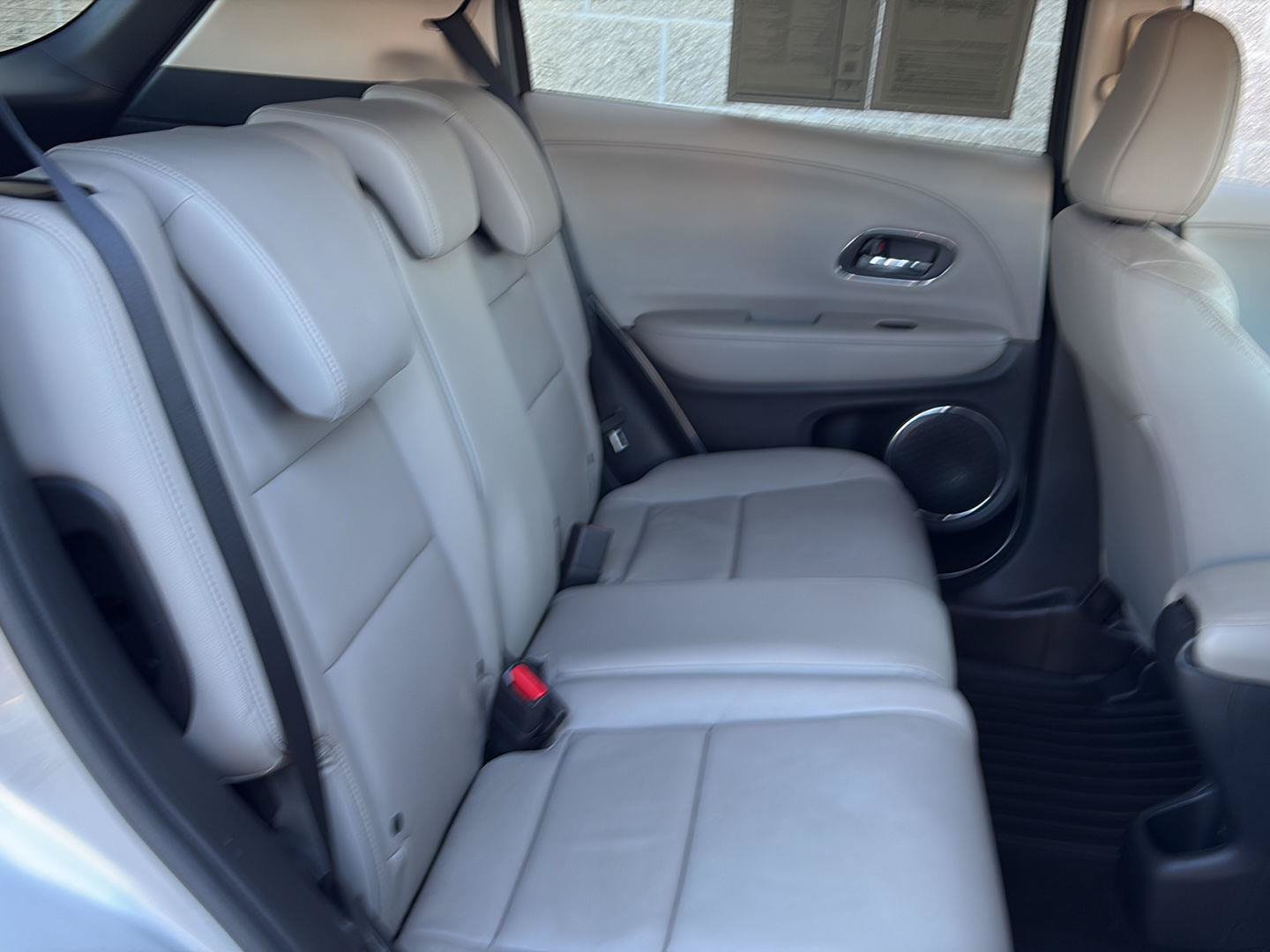 Used 2016 Honda HR-V EX-L image 26
