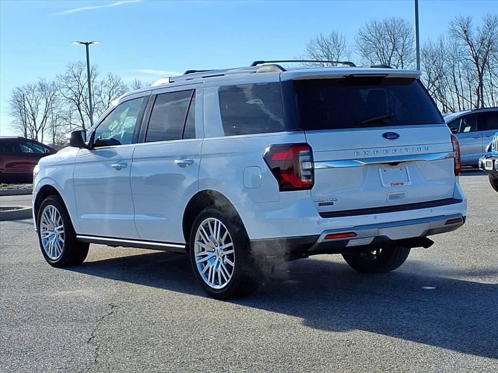 Used 2024 Ford Expedition Limited image 30