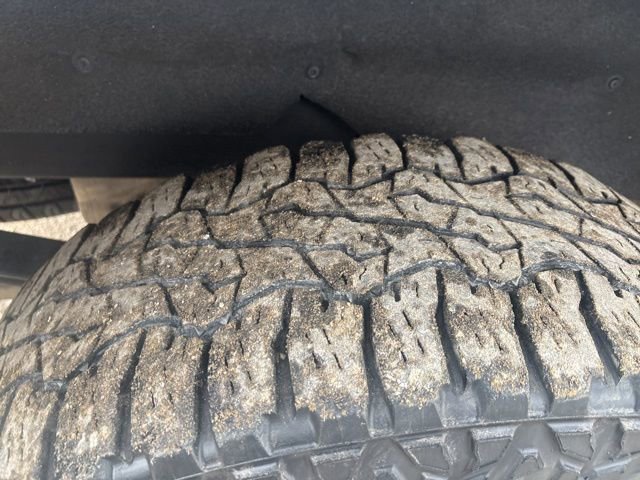 Used 2021 Chevrolet Silverado 1500 LT image 7