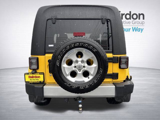 Used 2015 Jeep Wrangler Sahara AWD/4WD image 6