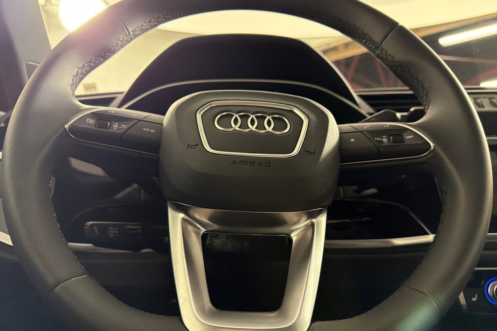 Used 2025 Audi Q3 2.0T Premium Plus w/ Premium Plus Package AWD/4WD image 22