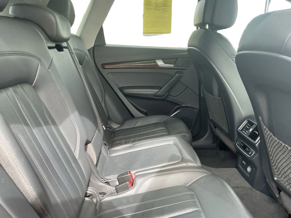 Used 2019 Audi Q5 2.0T Premium Plus w/ Premium Plus Package image 22