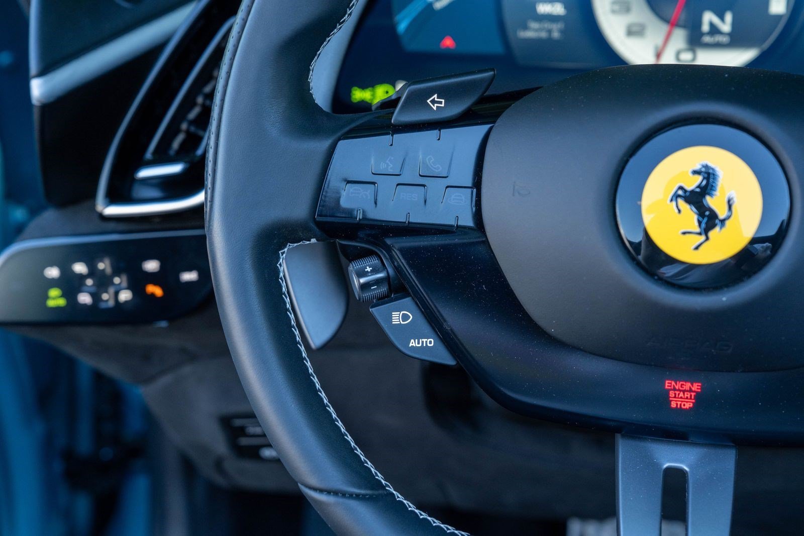 Used 2024 Ferrari Roma Spider RWD image 38