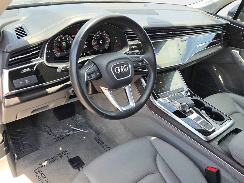 Used 2023 Audi Q7 2.0T Premium Plus w/ Premium Plus Package AWD/4WD image 20