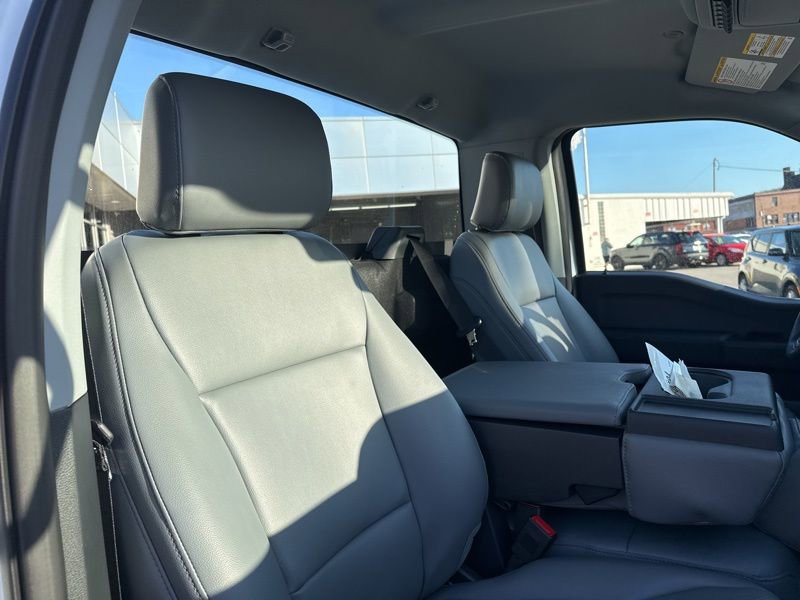 New 2025 Ford F250 XL w/ FX4 Off-Road Package AWD/4WD image 13